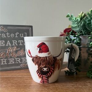 Brand New 17oz Christmas Highland Cow Ceramic Mug